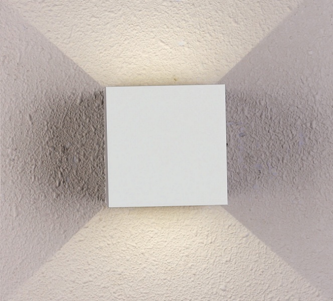 Светодиодные светильники для потолков и стен Бра Crystal Lux CLT 520W WH